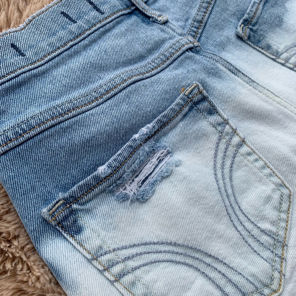 HOLLISTER • Bleach Dipped Denim Shorts
